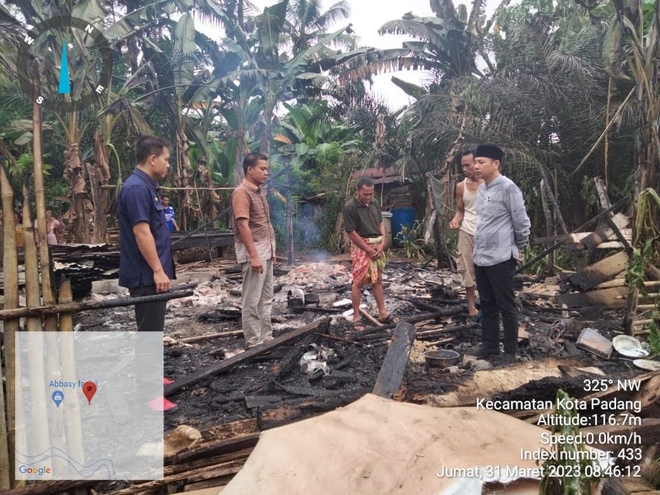 Korban Kebakaran Kota Padang Mengungsi Di Rumah Kerabat